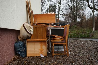 Outdoor Clutter Removal